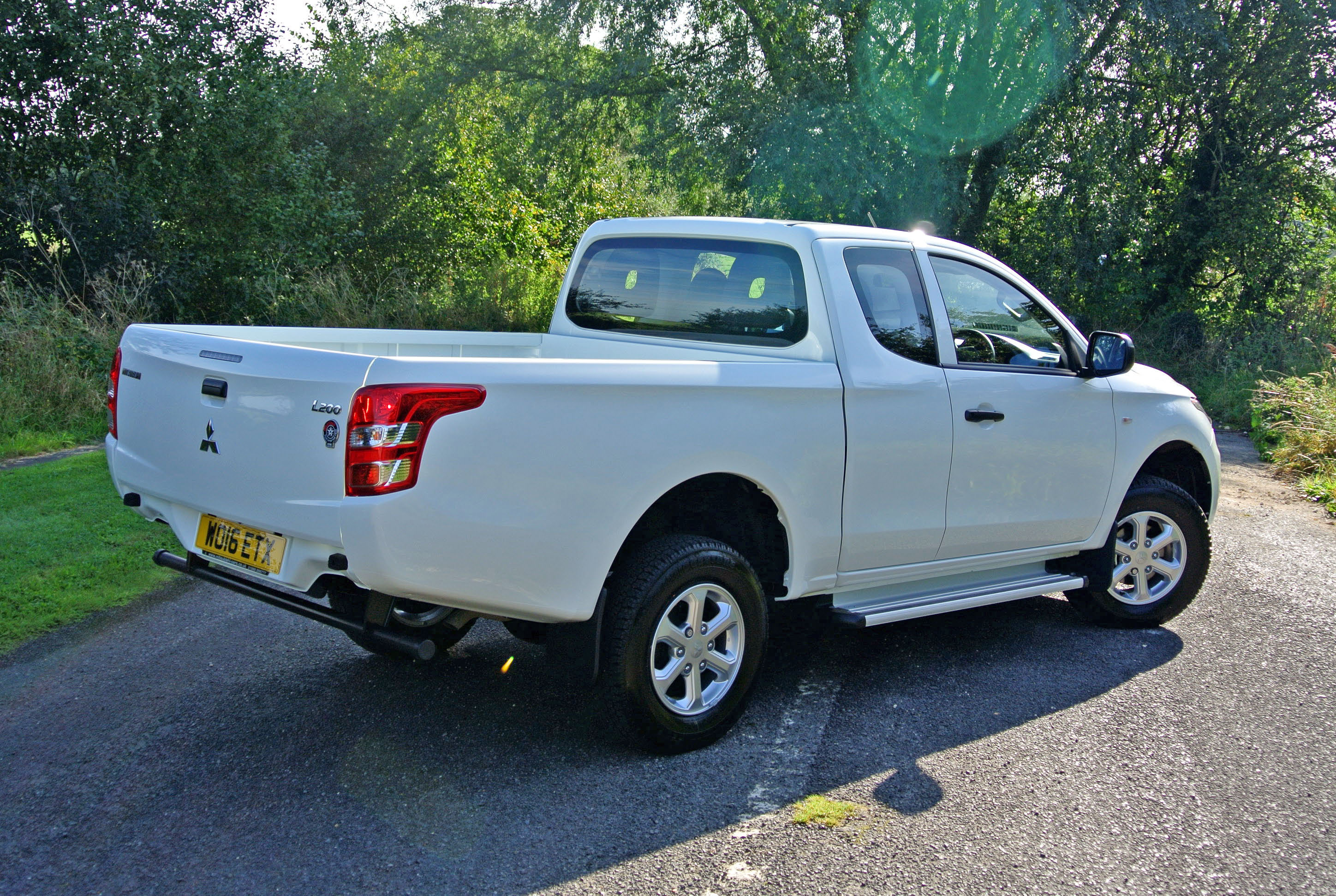 Mitsubishi L200