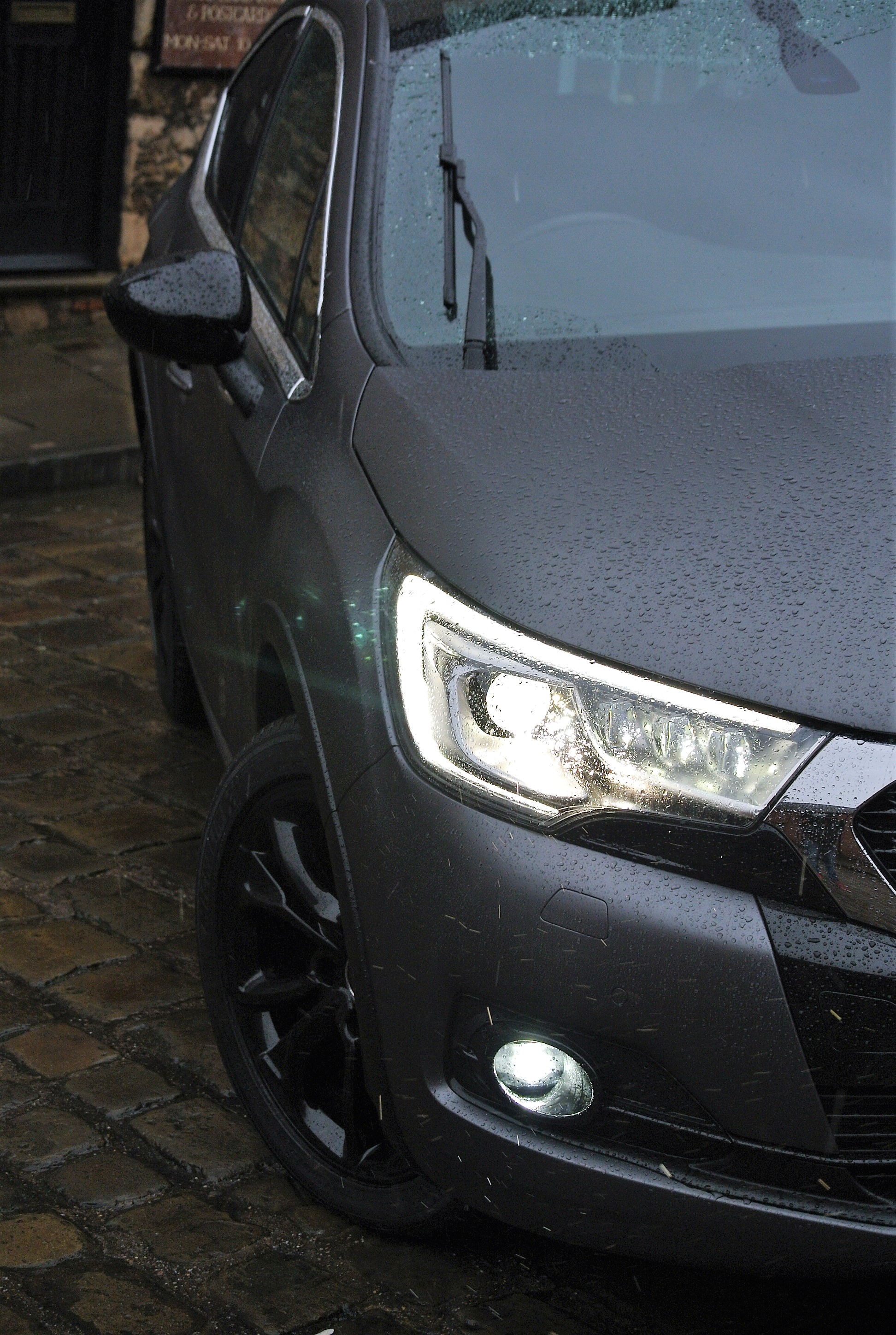 DS4 Crossback