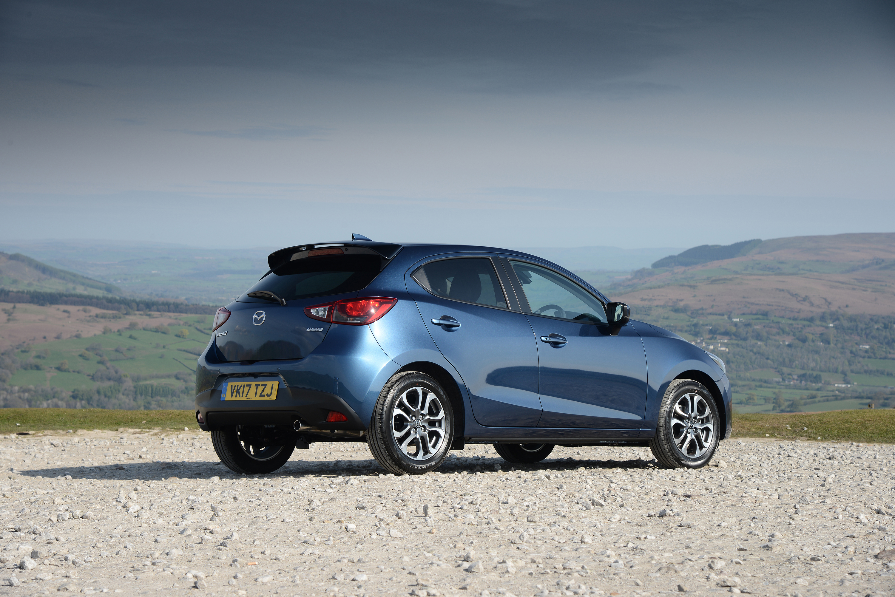 Мазда 2. Mazda 2 gt. Мазда 2 хэтчбек 2018. Mazda2 gt Sport. Mazda 2 2013 Sport.